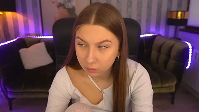 AureliaBliss  online show from February 5, 2025, 1:11 pm