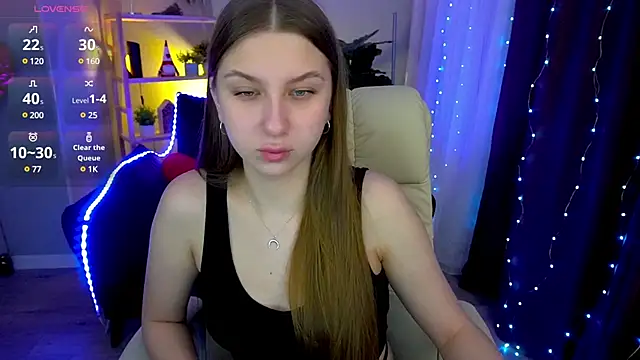 AureliaBliss  online show from February 25, 2025, 8:30 pm