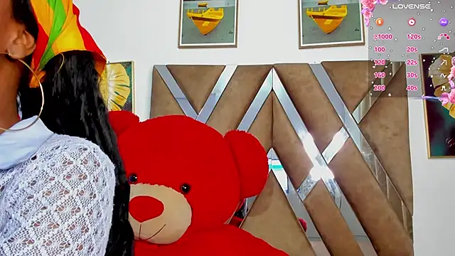 Stela  Gs online show from February 4, 2025, 1:38 pm