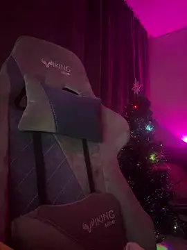 Snapshot of Ohmy_Nora_ chatting on January 30, 2025, 1:11 am Ohmy Nora  online show from January 30, 2025, 1:11 am