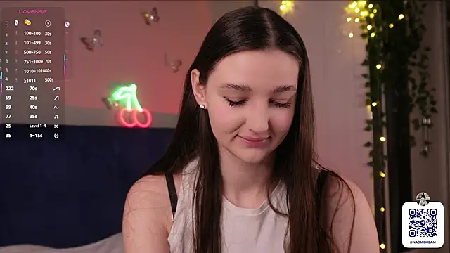 Snapshot of GeorginaDudley chatting on December 2, 2025, 7:14 am GeorginaDudley online show from December 2, 2025, 7:14 am