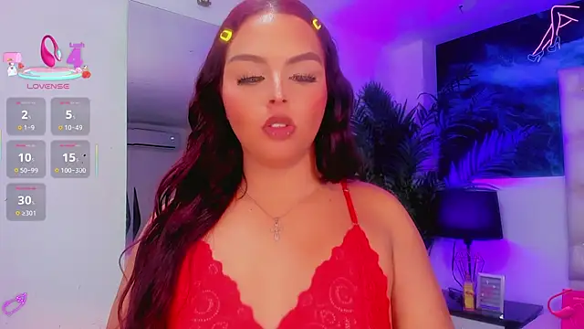 Snapshot of CamiiGarcia chatting on December 3, 2025, 4:42 am CamiiGarcia online show from December 3, 2025, 4:42 am