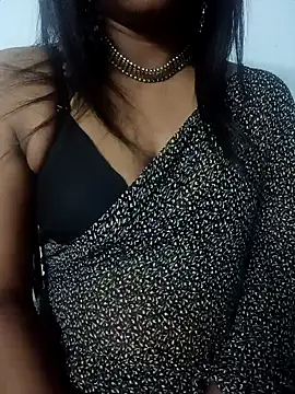 Snapshot of Vedha_Vedhika chatting on March 16, 2025, 6:44 pm Vedha Vedhika online show from March 16, 2025, 6:44 pm