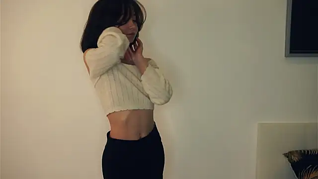 Snapshot of VeronaCritchlow chatting on February 2, 2025, 1:52 pm VeronaCritchlow online show from February 2, 2025, 1:52 pm