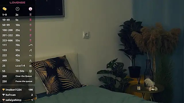 Snapshot of VeronaCritchlow chatting on March 1, 2025, 10:45 am VeronaCritchlow online show from March 1, 2025, 10:45 am