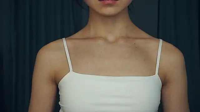 Snapshot of VeronaCritchlow chatting on March 5, 2025, 7:38 am VeronaCritchlow online show from March 5, 2025, 7:38 am