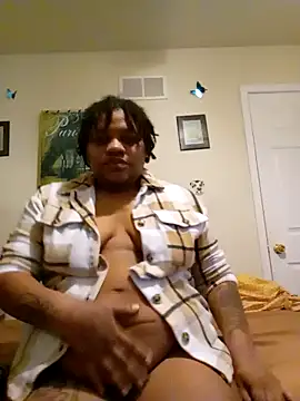 Snapshot of Big_BodyDee chatting on March 5, 2025, 1:10 am Big BodyDee online show from March 5, 2025, 1:10 am