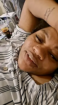 Snapshot of Big_BodyDee chatting on March 19, 2025, 7:18 am Big BodyDee online show from March 19, 2025, 7:18 am