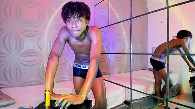 Snapshot of JackBBC18 chatting on January 31, 2025, 8:22 pm JackBBC18 online show from January 31, 2025, 8:22 pm