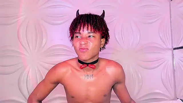 Snapshot of JackBBC18 chatting on February 8, 2025, 1:22 pm JackBBC18 online show from February 8, 2025, 1:22 pm