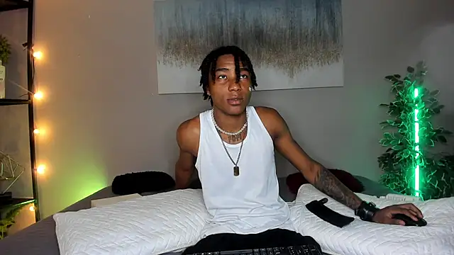 Snapshot of JackBBC18 chatting on September 15, 2025, 2:06 pm JackBBC18 online show from September 15, 2025, 2:06 pm