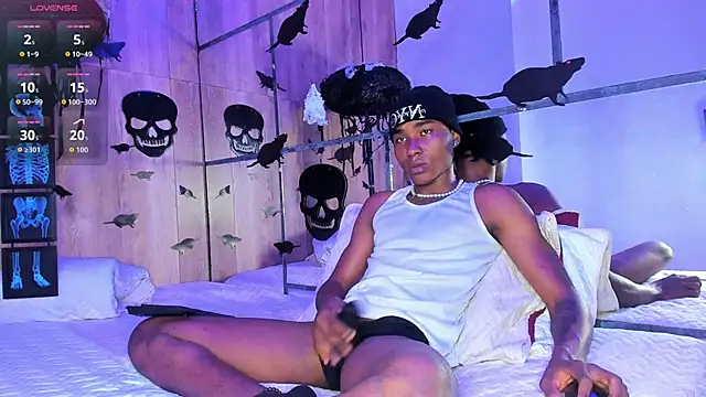 Snapshot of JackBBC18 chatting on October 17, 2025, 12:30 pm JackBBC18 online show from October 17, 2025, 12:30 pm