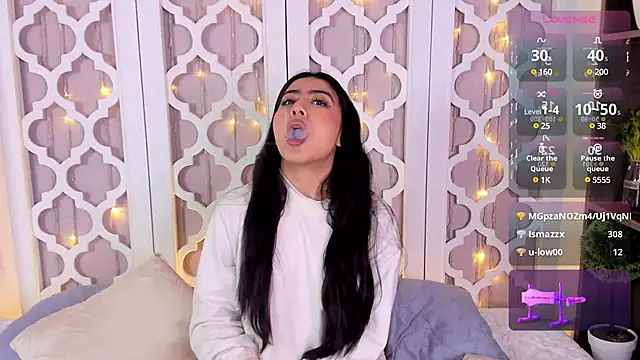 aniie west online show from February 17, 2025, 3:31 pm