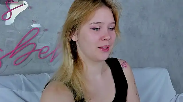 Amy Kimberlly online show from September 30, 2025, 12:15 am