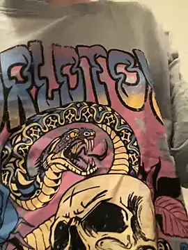 Snapshot of bunnythetailor chatting on February 20, 2025, 2:07 am bunnythetailor online show from February 20, 2025, 2:07 am