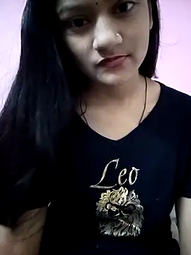 Snapshot of Tanu-00 chatting on September 27, 2025, 11:37 am Tanu-00 online show from September 27, 2025, 11:37 am