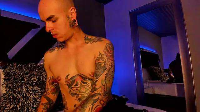 kaletattoo online show from January 31, 2025, 11:24 pm