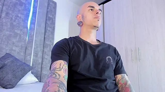 kaletattoo online show from February 4, 2025, 7:22 pm