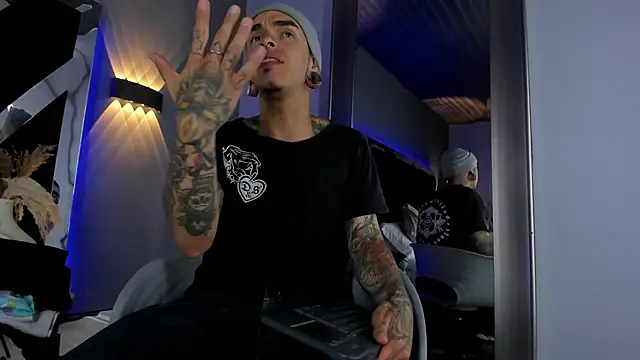 kaletattoo online show from March 11, 2025, 3:05 am