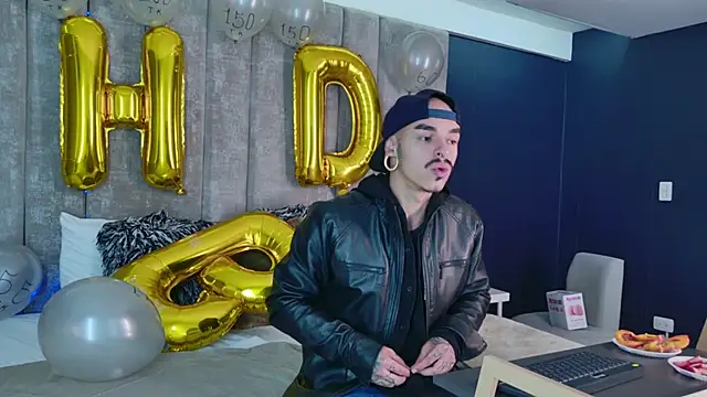 kaletattoo online show from September 28, 2025, 12:32 pm