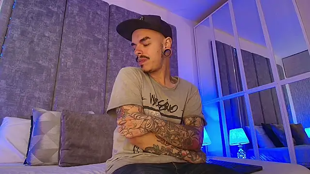 kaletattoo online show from October 1, 2025, 11:38 am