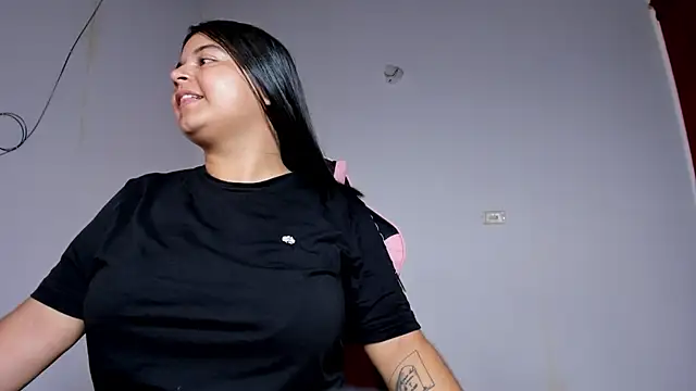 Little Shaara online show from December 17, 2025, 8:48 pm