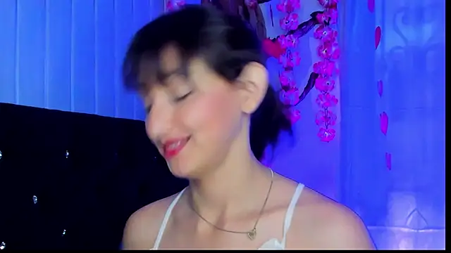 Snapshot of vicky__skinny_1 chatting on February 18, 2025, 3:10 pm vicky  skinny 1 online show from February 18, 2025, 3:10 pm