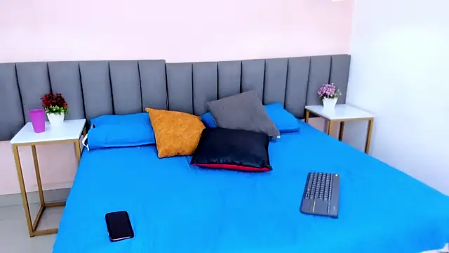 Dakkota Fox online show from February 6, 2025, 7:29 pm