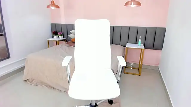 Dakkota Fox online show from February 13, 2025, 11:26 pm