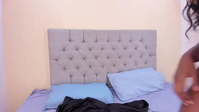 Dakkota Fox online show from October 9, 2025, 4:21 am