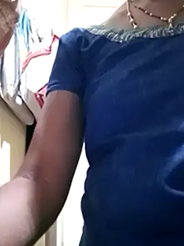 Snapshot of TeluguammayiMahi chatting on March 6, 2025, 3:45 pm TeluguammayiMahi online show from March 6, 2025, 3:45 pm