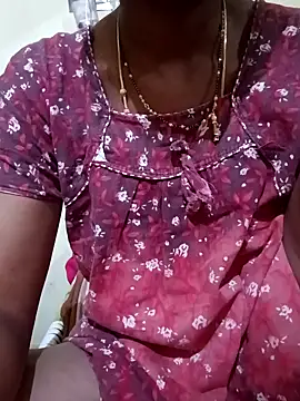 Snapshot of TeluguammayiMahi chatting on October 8, 2025, 9:23 pm TeluguammayiMahi online show from October 8, 2025, 9:23 pm