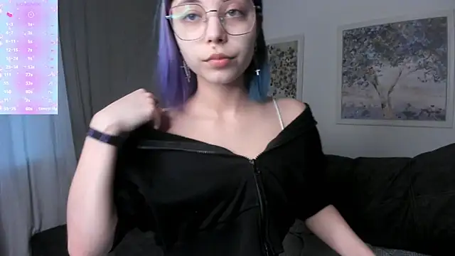 Snapshot of DarelleFare chatting on March 1, 2025, 11:06 am DarelleFare online show from March 1, 2025, 11:06 am