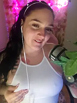 Snapshot of Jinyxx3 chatting on March 11, 2025, 3:45 pm Jinyxx3 online show from March 11, 2025, 3:45 pm