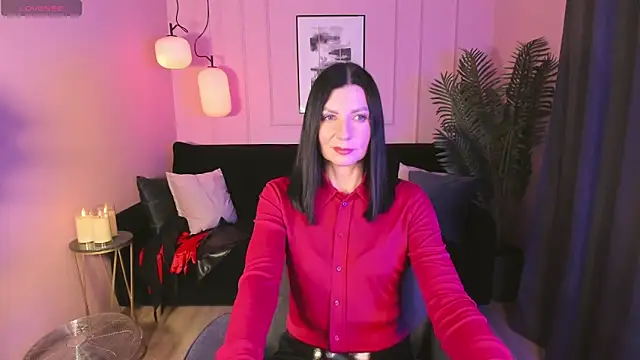 Snapshot of MonicaCheerful chatting on February 22, 2025, 7:14 pm MonicaCheerful online show from February 22, 2025, 7:14 pm