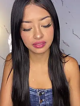 Miss karol online show from March 2, 2025, 5:25 pm