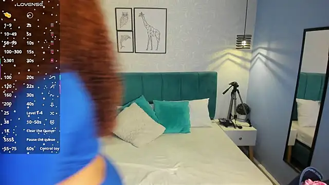 ninna curly online show from October 6, 2025, 5:27 am