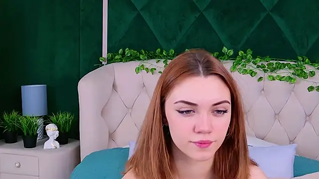 Ariadna Holder online show from March 15, 2025, 1:40 pm