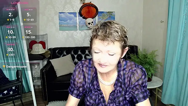 Snapshot of SexyGrandma_ chatting on October 20, 2025, 5:13 pm SexyGrandma online show from October 20, 2025, 5:13 pm