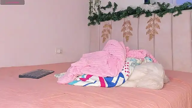 Snapshot of alice_guzman1 chatting on November 18, 2025, 9:08 pm alice guzman1 online show from November 18, 2025, 9:08 pm