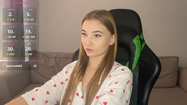 Snapshot of maria_plaudice chatting on November 12, 2025, 5:19 am maria plaudice online show from November 12, 2025, 5:19 am