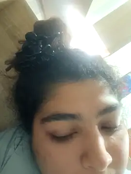 Snapshot of naina78910 chatting on October 24, 2025, 4:58 pm naina78910 online show from October 24, 2025, 4:58 pm