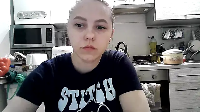 Snapshot of Misssweet_s chatting on February 25, 2025, 6:42 pm Misssweet s online show from February 25, 2025, 6:42 pm