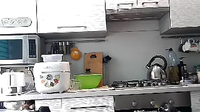 Snapshot of Misssweet_s chatting on March 18, 2025, 5:31 am Misssweet s online show from March 18, 2025, 5:31 am