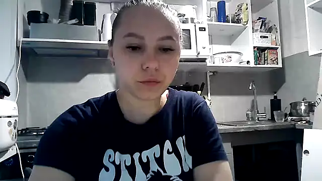 Snapshot of Misssweet_s chatting on September 11, 2025, 4:12 am Misssweet s online show from September 11, 2025, 4:12 am