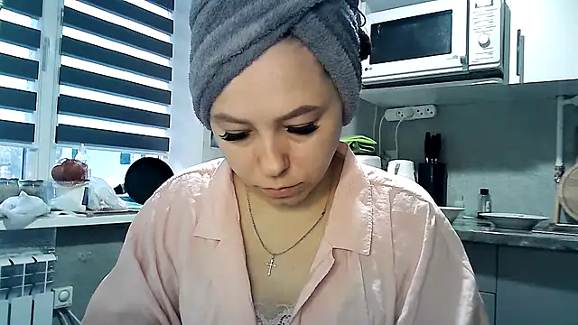 Snapshot of Misssweet_s chatting on November 5, 2025, 6:02 am Misssweet s online show from November 5, 2025, 6:02 am