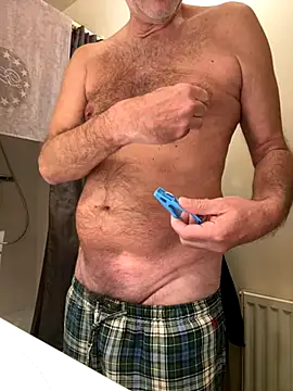 vincent1522 online show from October 1, 2025, 5:57 am