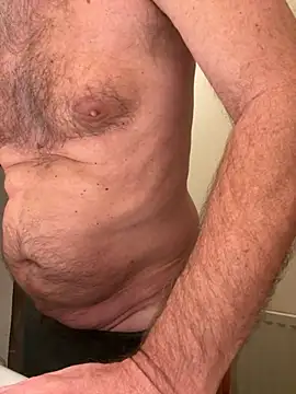 vincent1522 online show from November 14, 2025, 7:18 am