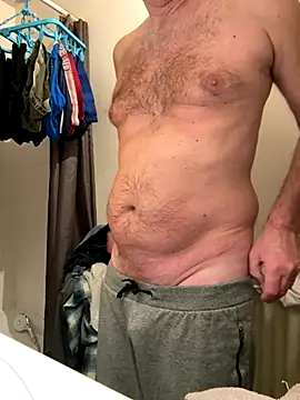 vincent1522 online show from December 1, 2025, 7:13 am