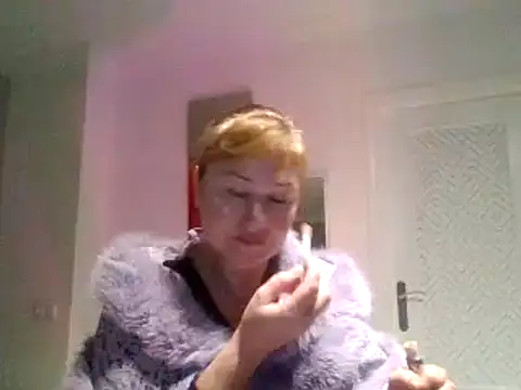 Luzia-Sal online show from February 4, 2025, 7:40 am